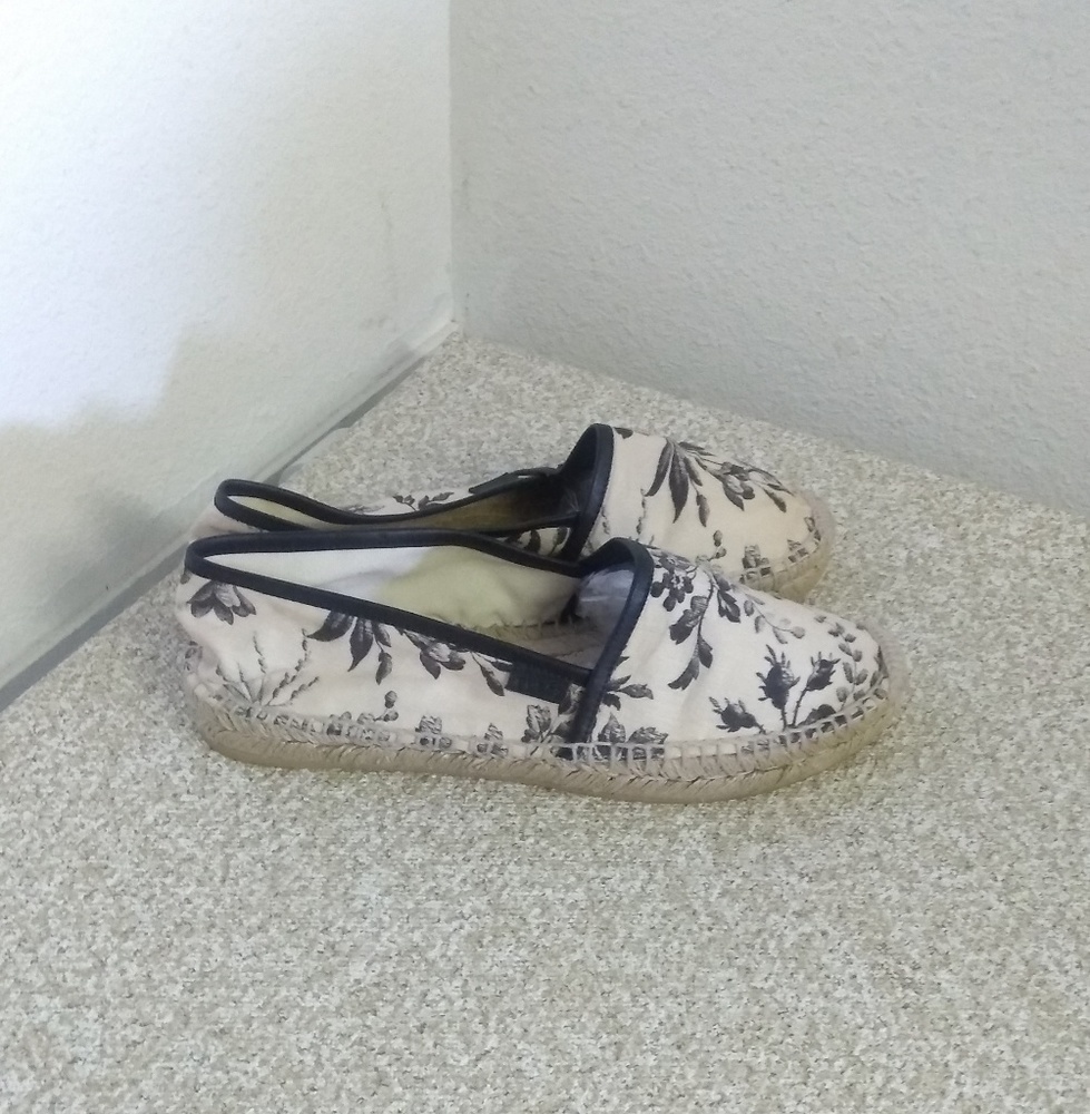 Gucci Pillar Espadrille Flats - Picture 6 of 8